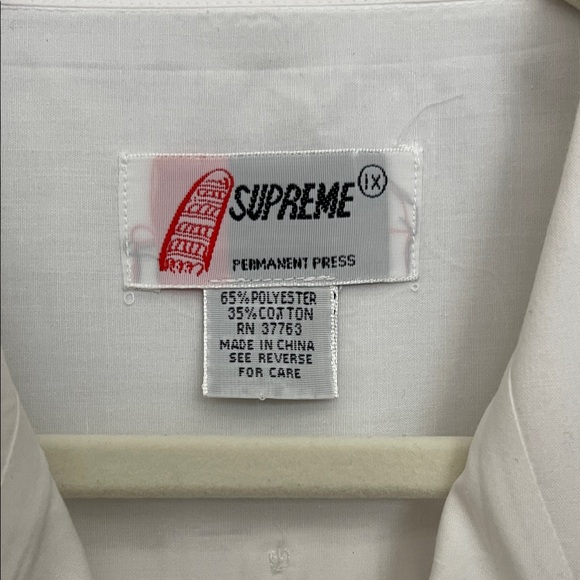 Vintage Supreme White Casual Button Down Shirt - Picture 7 of 7
